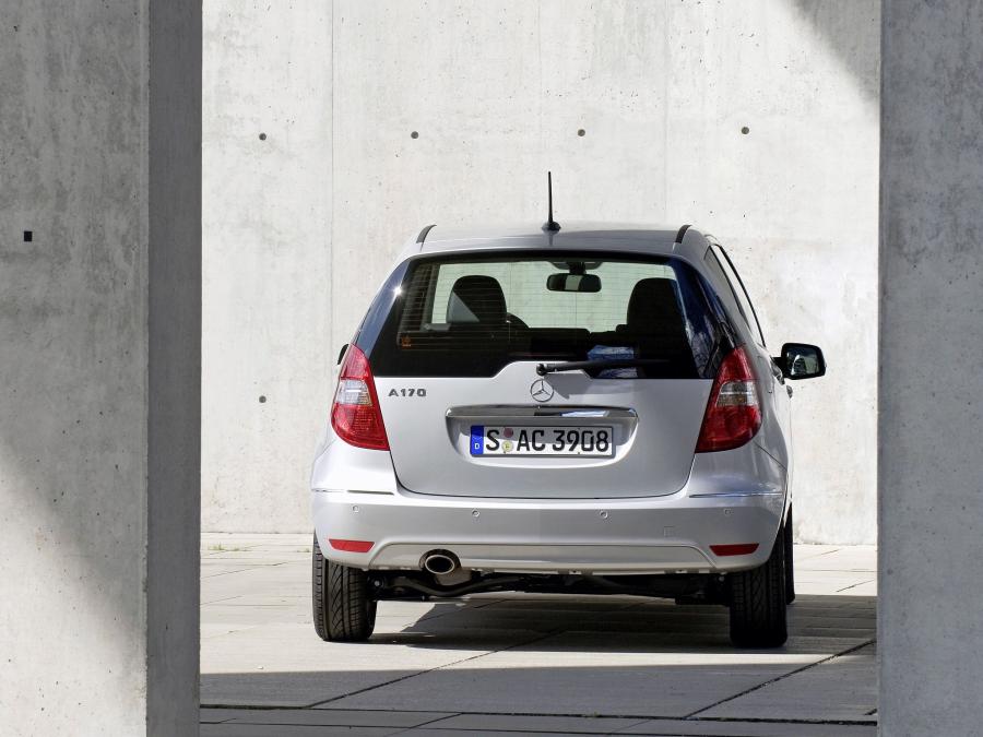  Mercedes-Benz A170 5-Door 2008 года  (фото 7 из 22)